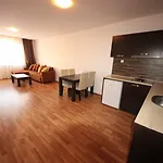 Menada Diamant דירה