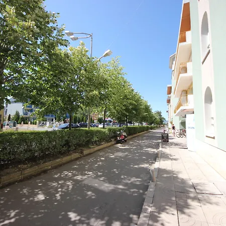 Menada Diamant דירה