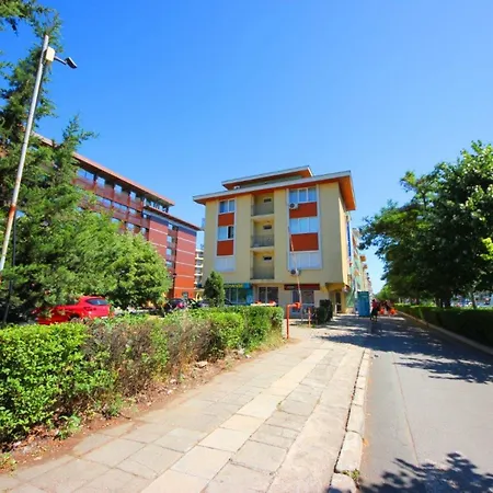 Menada Diamant Appartamento Sunny Beach