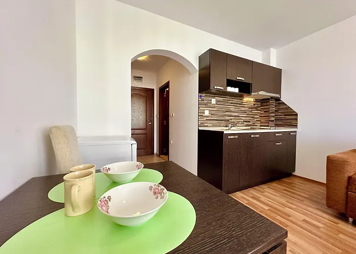 Menada Diamant Słoneczny Brzeg