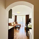 Apartament Menada Diamant *