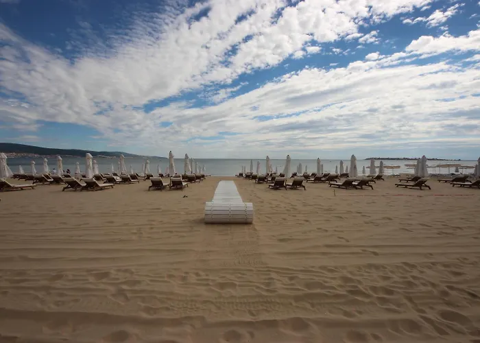 Menada Diamant Apartment *