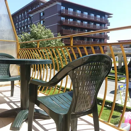 Menada Diamant Солнечный берег