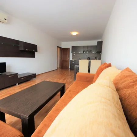 Menada Diamant Солнечный берег